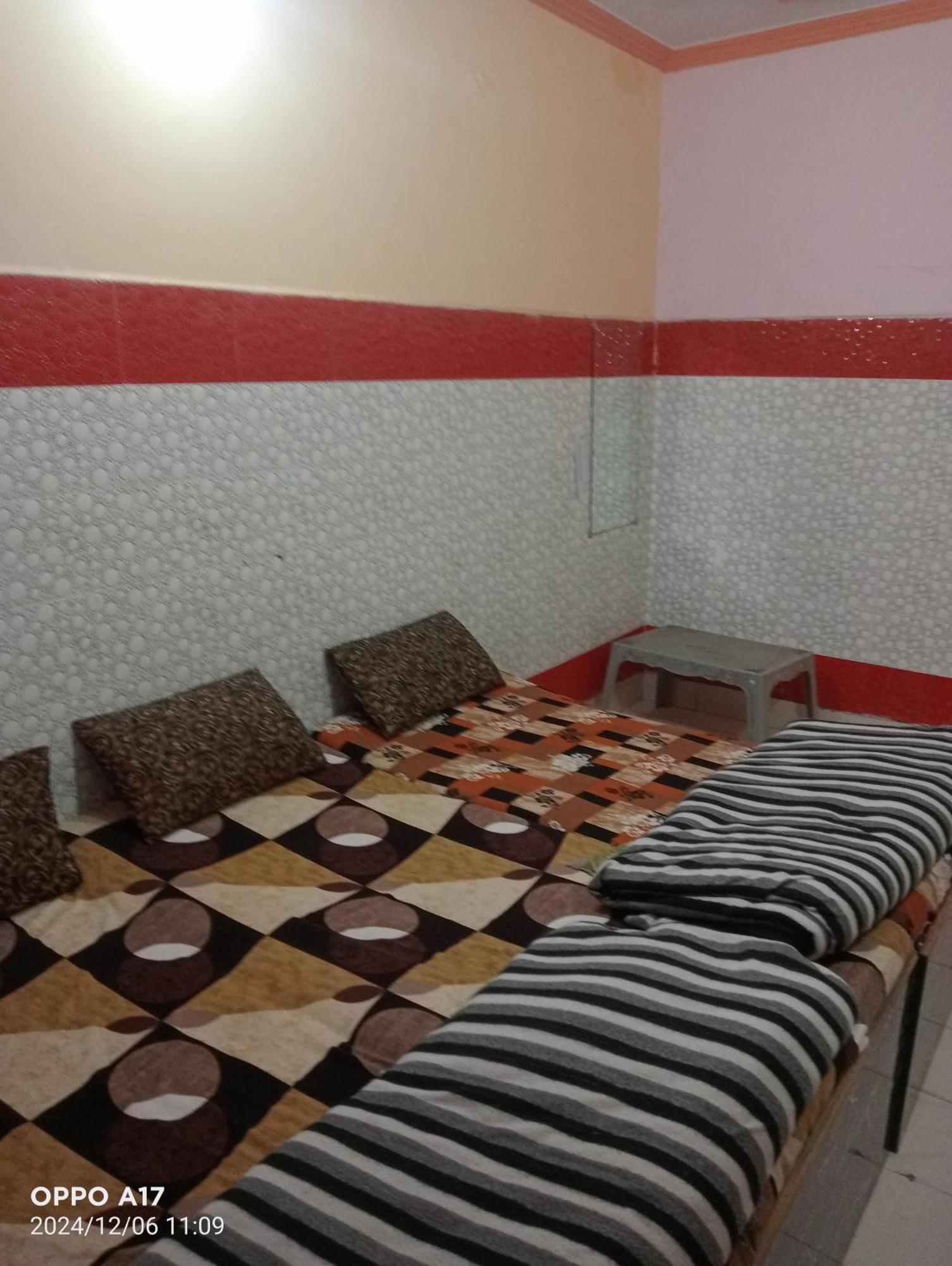 Govind Guest House Матхура Екстер'єр фото
