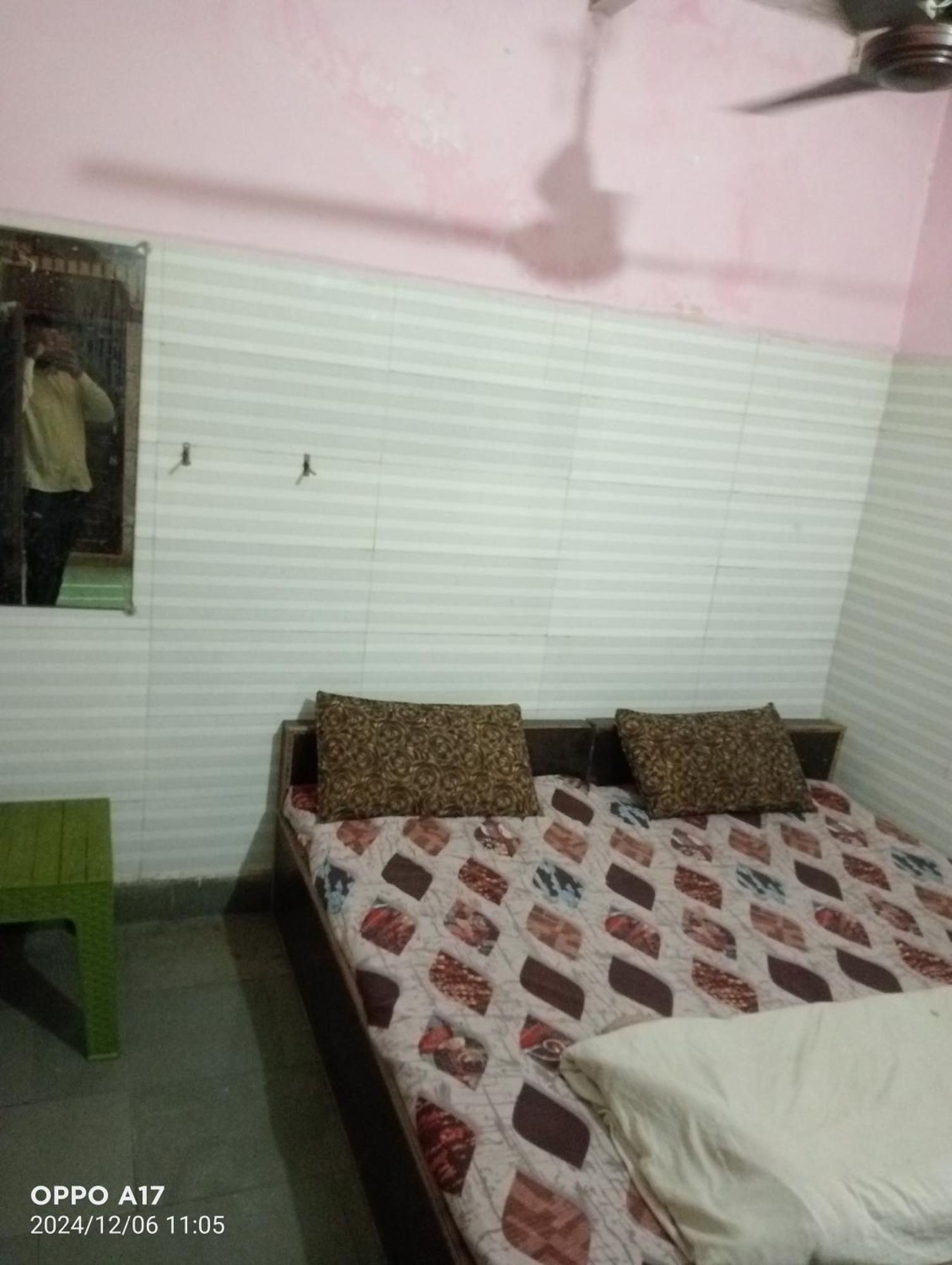 Govind Guest House Матхура Екстер'єр фото